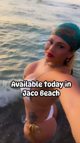 Domina Karah Darosa