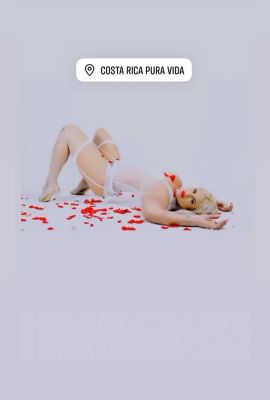Domina Karah Darosa