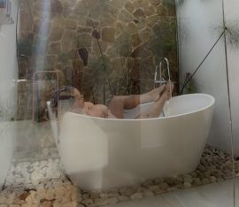 Domina Karah Darosa