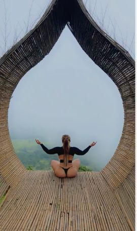 Domina Karah Darosa