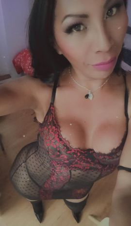 Briana Trans Scort