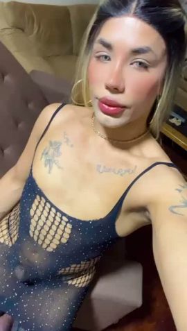 Melissa Mejia 23cm