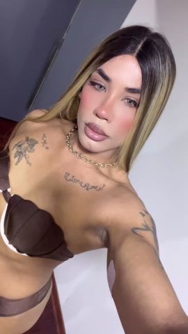 Melissa Mejia 23cm