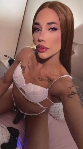 Melissa Mejia 23cm