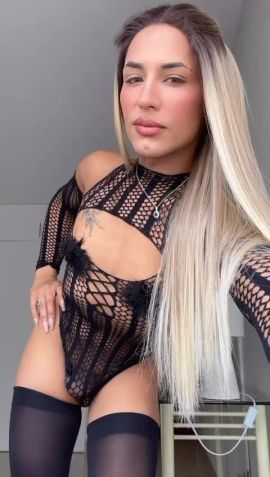 Melissa Mejia 23cm