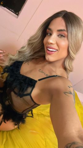Melissa Mejia 23cm