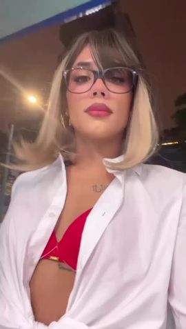 Melissa Mejia 23cm