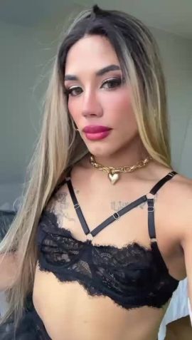 Melissa Mejia 23cm