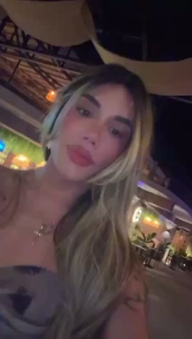 Melissa Mejia 23cm