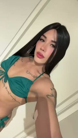 Melissa Mejia 23cm