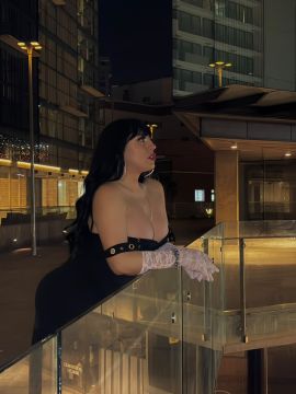  Kassandra Kaputi