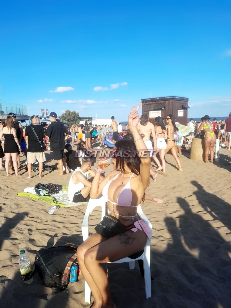 Isabella Hot