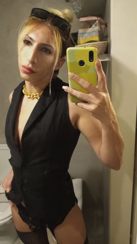 Nacha Hilton