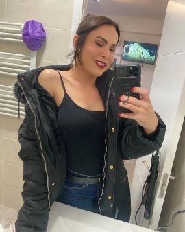 Leona Z