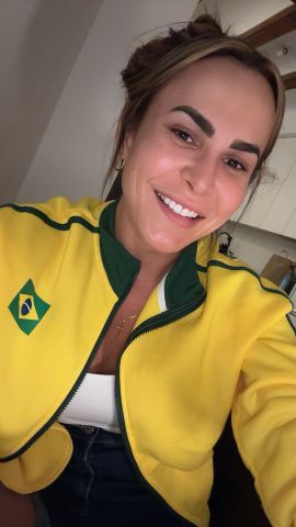 Leona Z