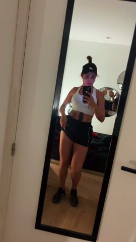 Leona Z