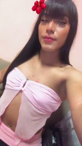 Genesis Caceres 