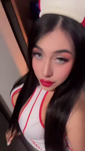  Isabella Pandora