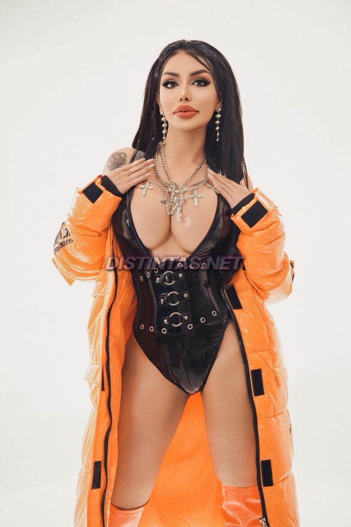 Karlita Real