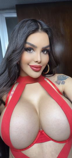 Karlita Real
