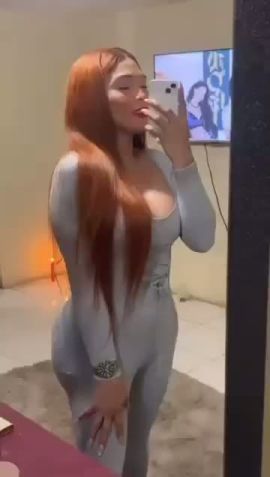 Amelia Velvet