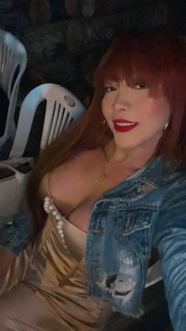 Amelia Velvet