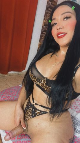 Amelia Velvet