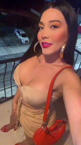 Amelia Velvet