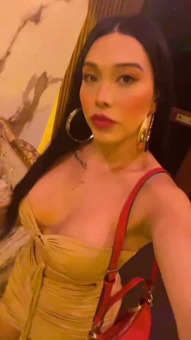 Amelia Velvet