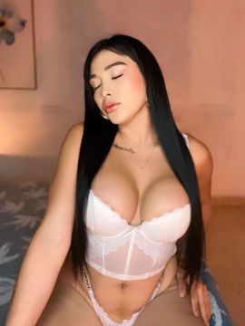 Amelia Velvet