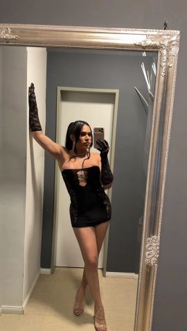 Darling Valentina
