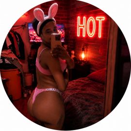 Dayana Dior
