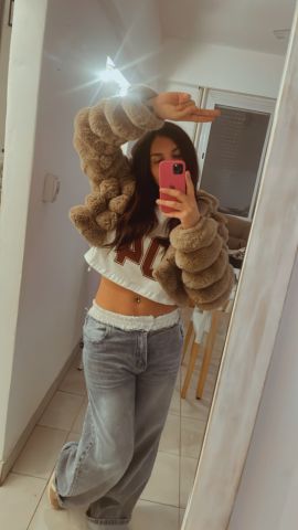 Melanie Damore
