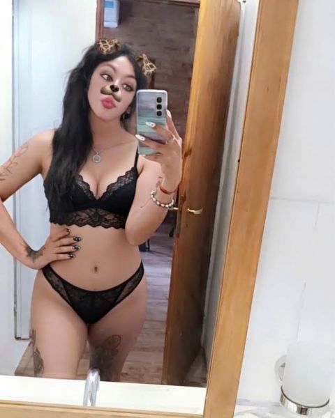 Super femenina 

En mi lugar 



Soy discreta uso WhatsApp anímate

Te espero en lencería sexy 

Super morbosa 


Act o pasiva 







