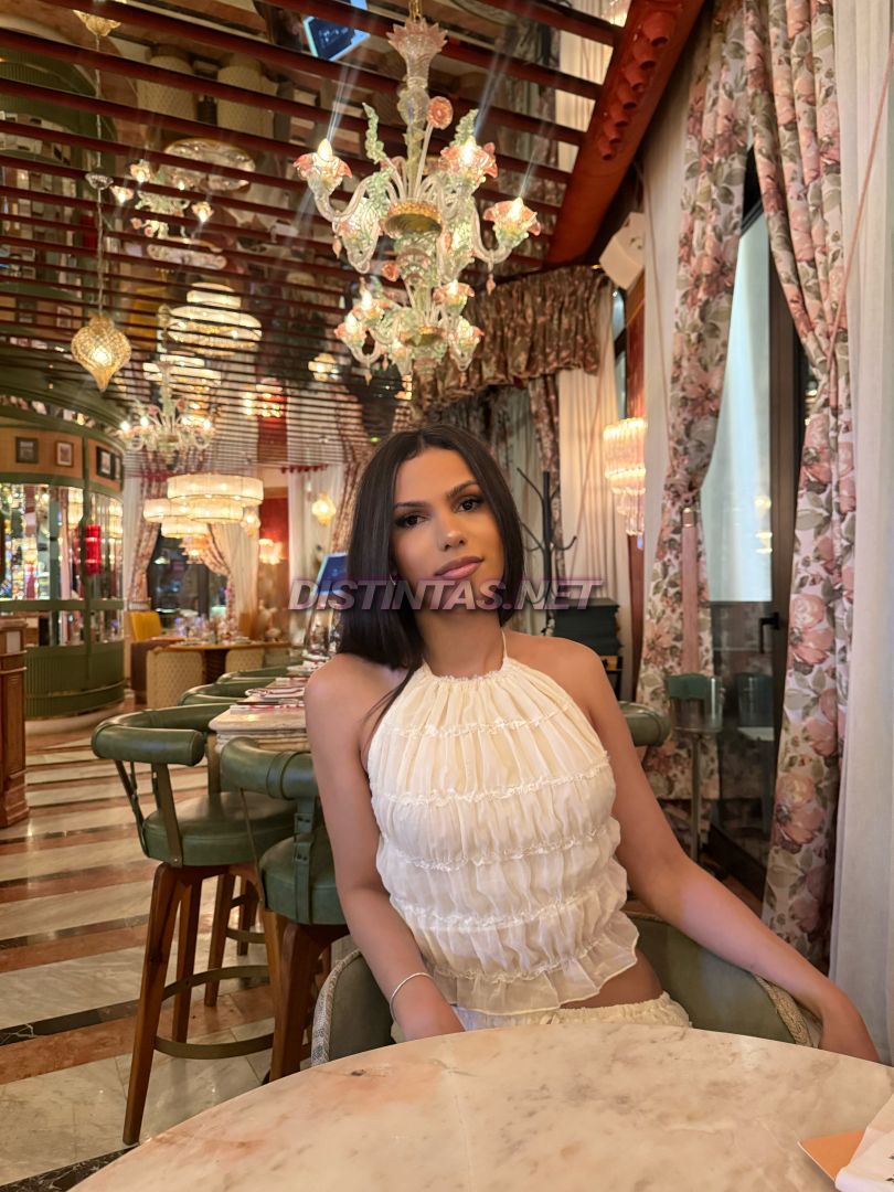 Jasmine Jolie