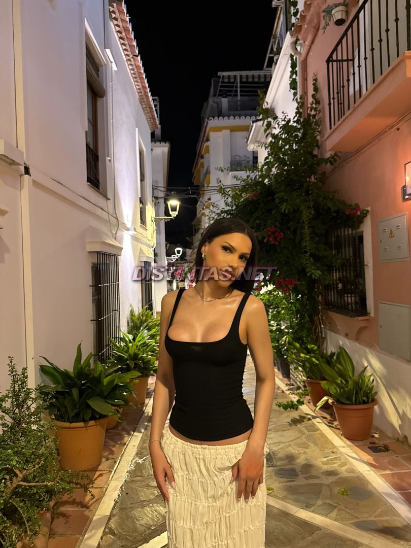 Jasmine Jolie