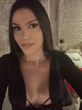 Jasmine Jolie