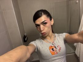 Tina Vip
