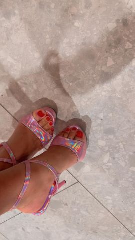 Ariely Hayalla 