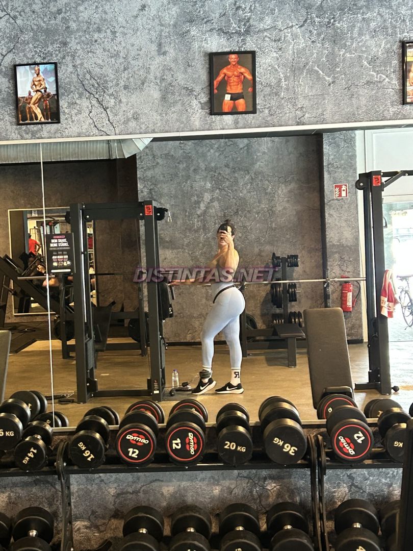Perla castro
