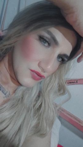 Dayanita Cantilo