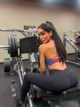 Yasmin Andrade XXL