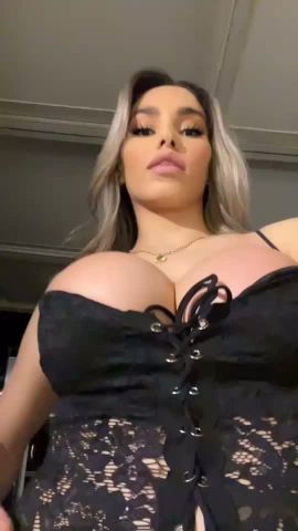 Paola Lopez