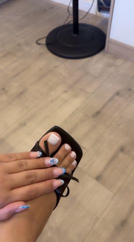 Biia Sterling