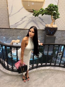 Biia Sterling