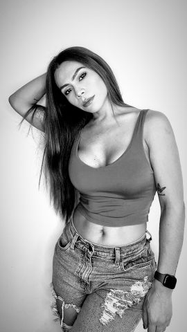 Jimena Greys