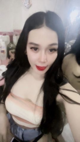 Anggi ladyboy