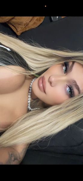 Salut mes amours!
Mon nom est emilly dubois trans,ce que tu vois est ce que tu trouveras, je suis réel,1000% de vraies photos récentes et toujours mises à jour . Je suis la seule ts avec la voix, le visage et le corps d'une femme ... super blanche, avec un corps SPECTACULAIRE, mesurant 1.68m et portant un authentique modèle de peau lisse et douce, une de celles qui vous coupent le souffle. Mes gros seins d'une taille de 200 vous rendront fous, avec une taille fine et un cul bien ajusté et entre mes jambes 21 cm réel, sans déception, qui vous mènera au plaisir le plus extrême. Je suis la personne la plus recherchée et recommandée   Mon sexe intense et illimité vous mènera au plaisir le plus extrême. Nous pouvons réaliser tous vos fantasmes, FÊTE BLANCHE POUR LES *S, sexe oral de gorge profonde, 69, pénétration mutuelle, ... tout ce que vous imaginez et plus encore...     J'ai une très belle lingerie pour te recevoir et beaucoup de jouets, godes et déguisements pour que tu joues aux transformations.     Je t'attends. Appelez-moi!     Planifier mon numéro et appelez-moi quand vous êtes prêt à me rencontrer, je vous envoie déjà un bisou super doux intense,mappelle ou me parler sur WhatsApp