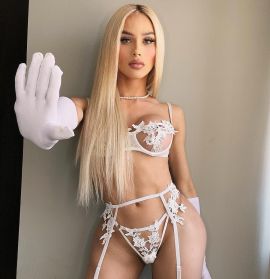 Abril Campos