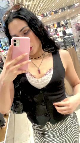 Melani Palomar
